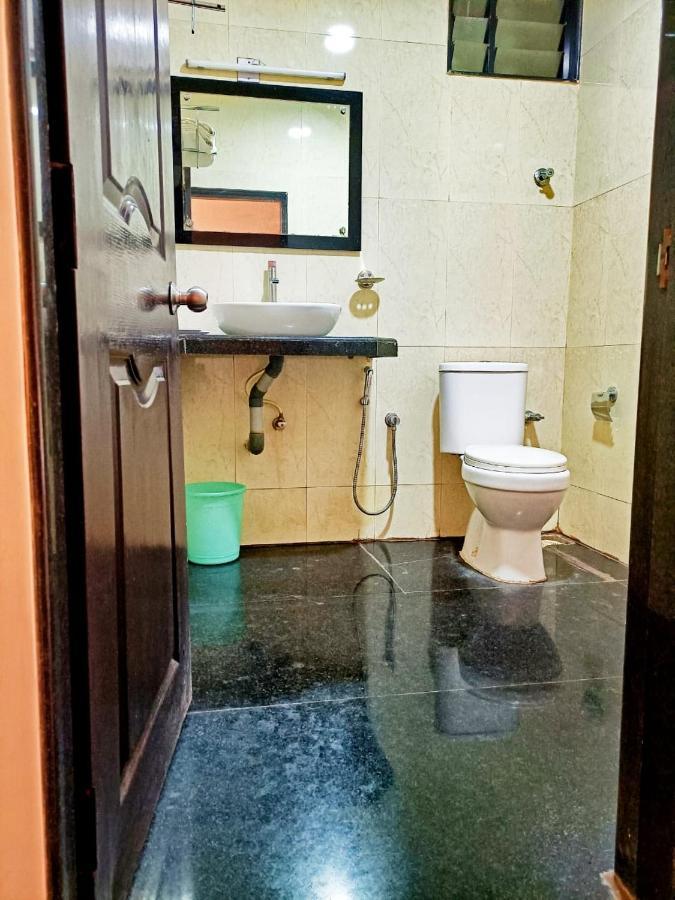 Hotel Green Park Suites Manipal Extérieur photo