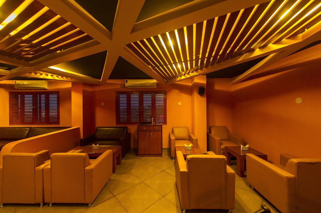 Hotel Green Park Suites Manipal Extérieur photo